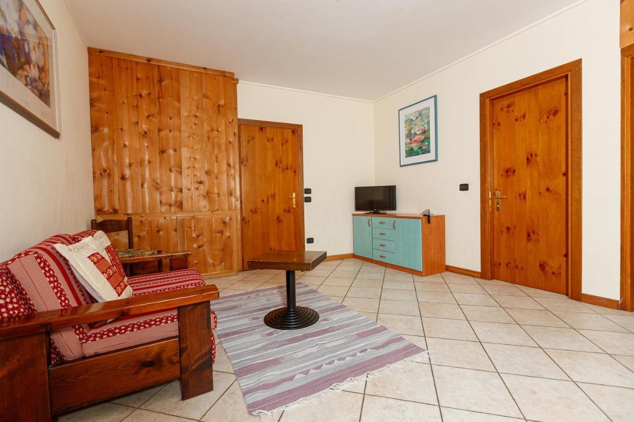 Hotel Villa Rina Bormio Exterior photo